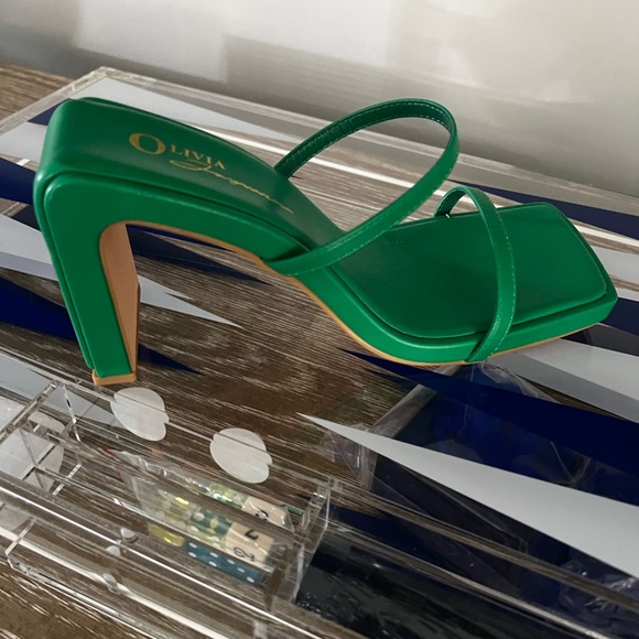 Green Open Toe Sandal - Picture 6 of 6
